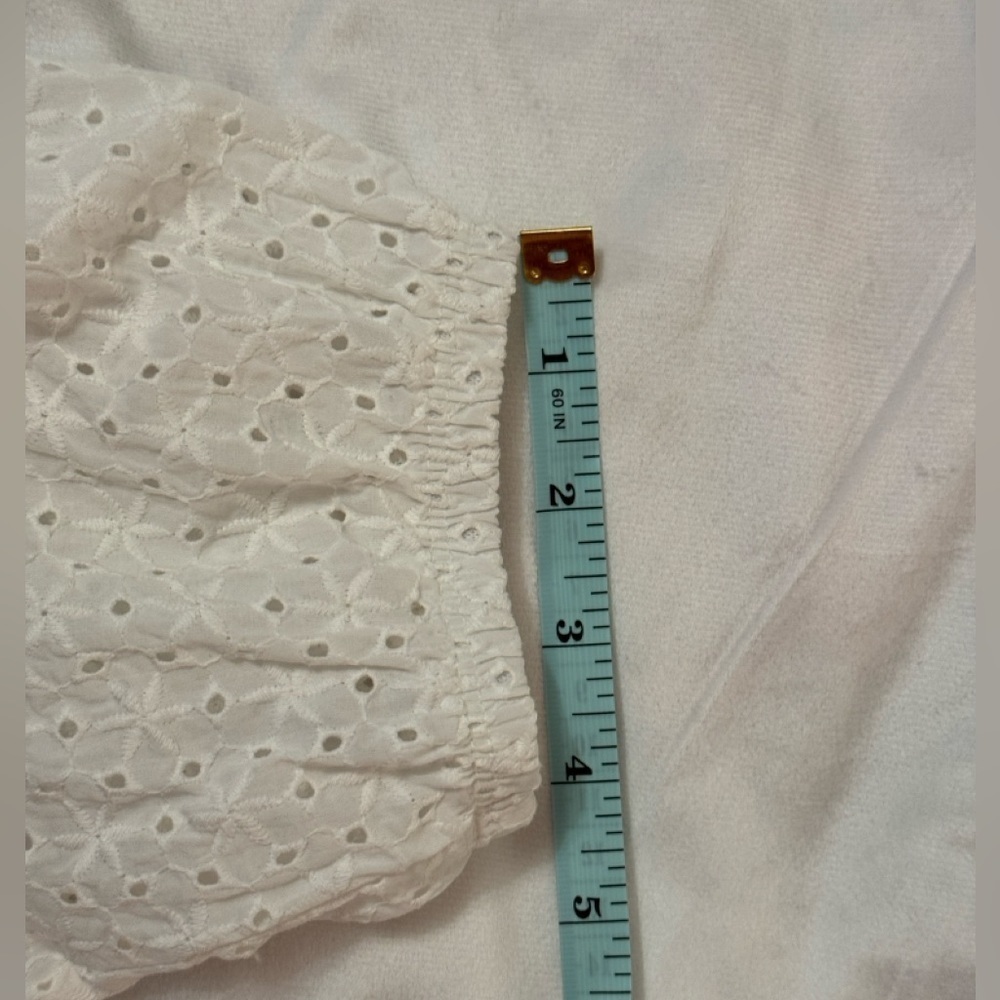 Gap size L “new off white” sweatshirt, eyelet sleeves. NWOT, sold out at Gap! - Picture 13 of 13